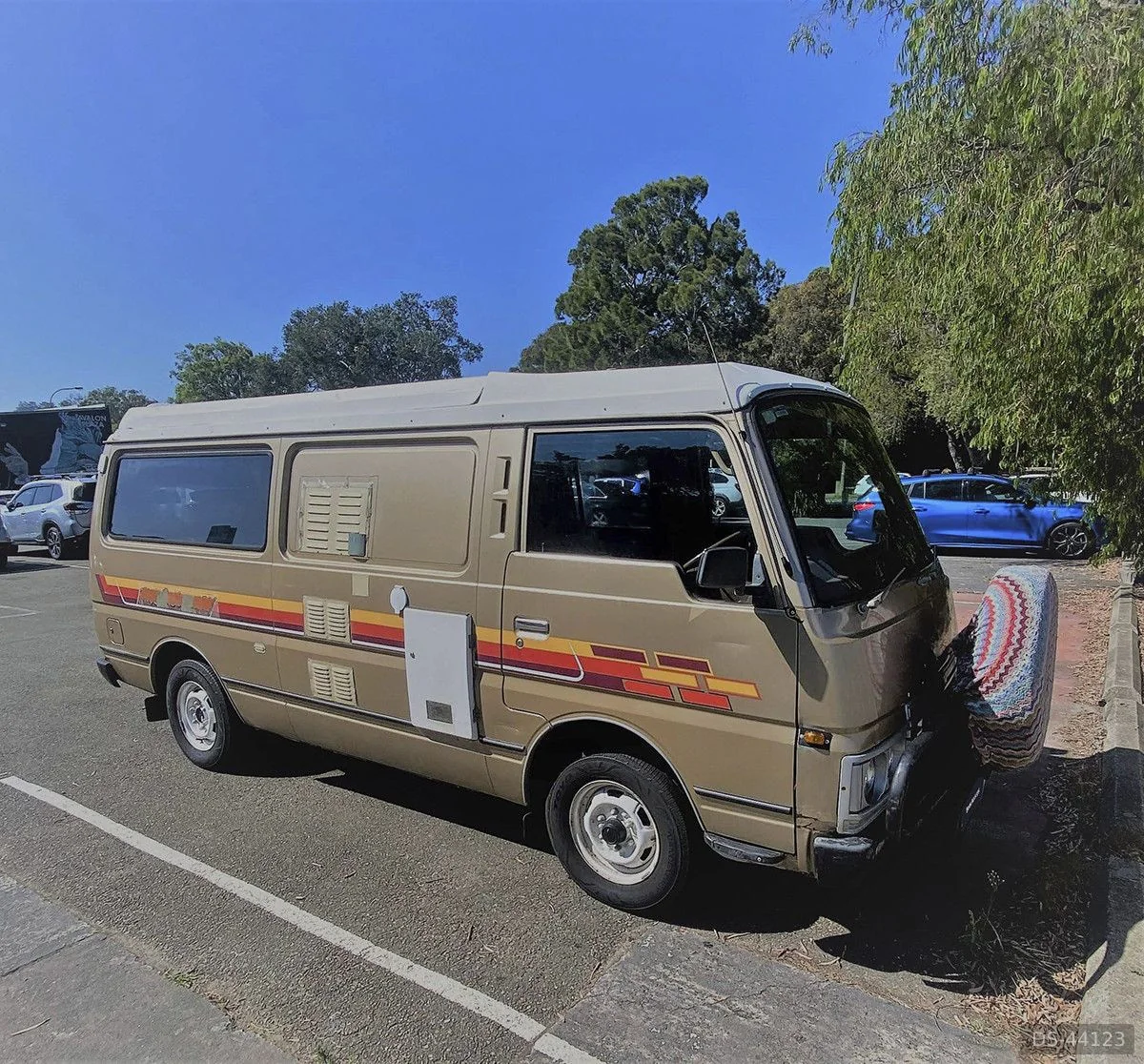 1987 Nissan Urvan