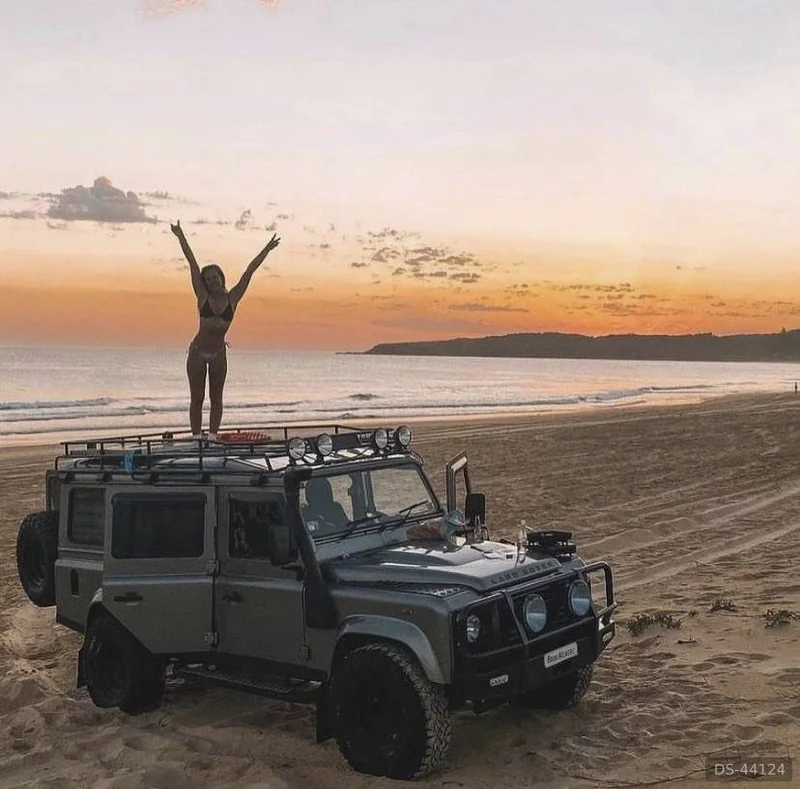 2012 Land Rover Defender in Avalon Beach