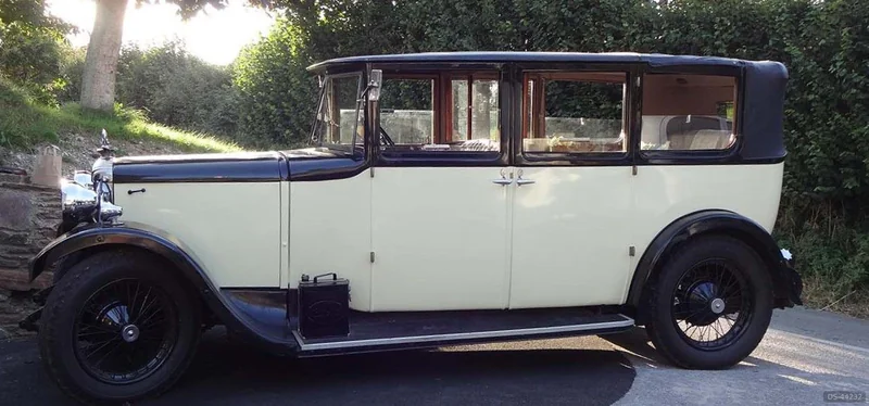 1929 Daimler Landaulette Limousine in Kingsbridge 4