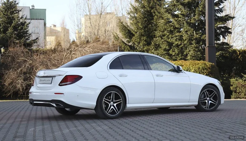 2016 Mercedes-Benz W213 E Class in Warszawa 3