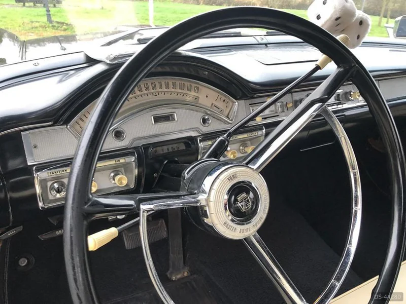 1958 Ford Fairlane 500 Sunliner