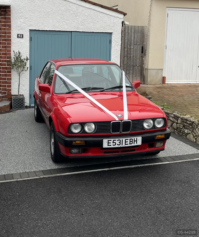 1988 BMW 320i in Bristol 8