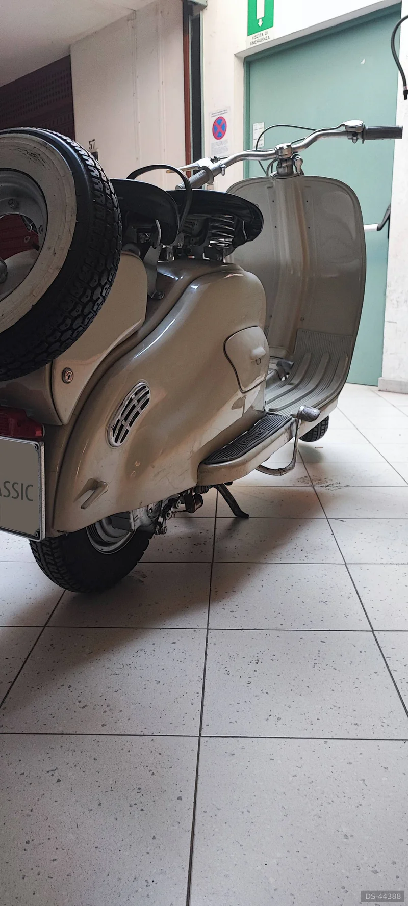 1954 Lambretta Ld 125 in Trani 8