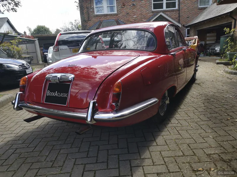 1967 Jaguar S Type 3.8 in Southampton 4
