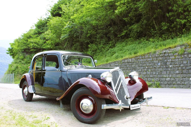 1952 Citroen Traction Avant in Lugano