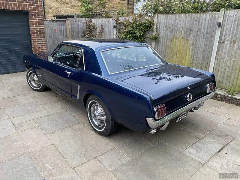 1965 Ford Mustang in Surbiton 3