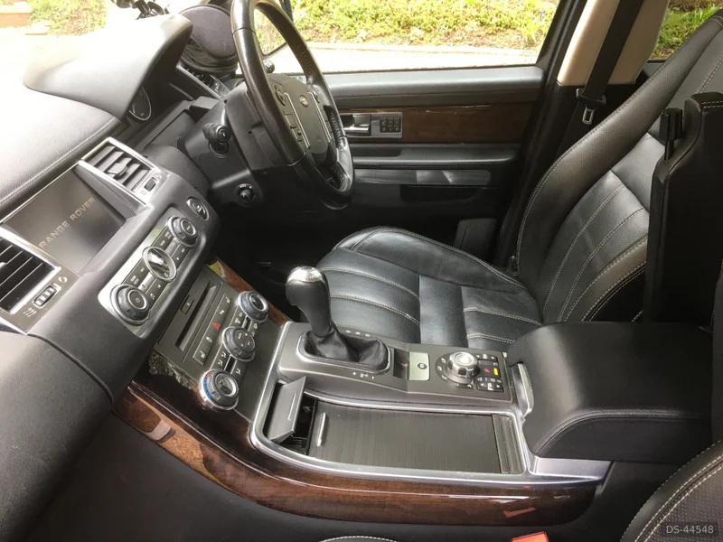 2010 Land Rover Sport Hse in Leicester 7