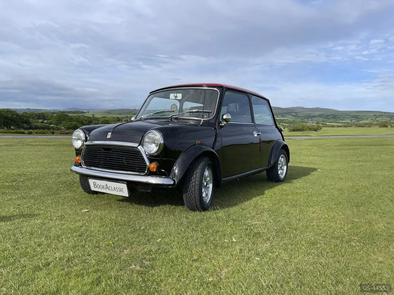 1988 Morris Mini in Tavistock 6