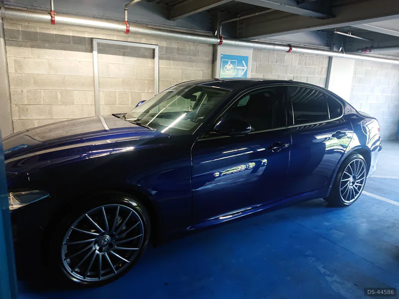 2018 Alfa Romeo Giulia in Como 3