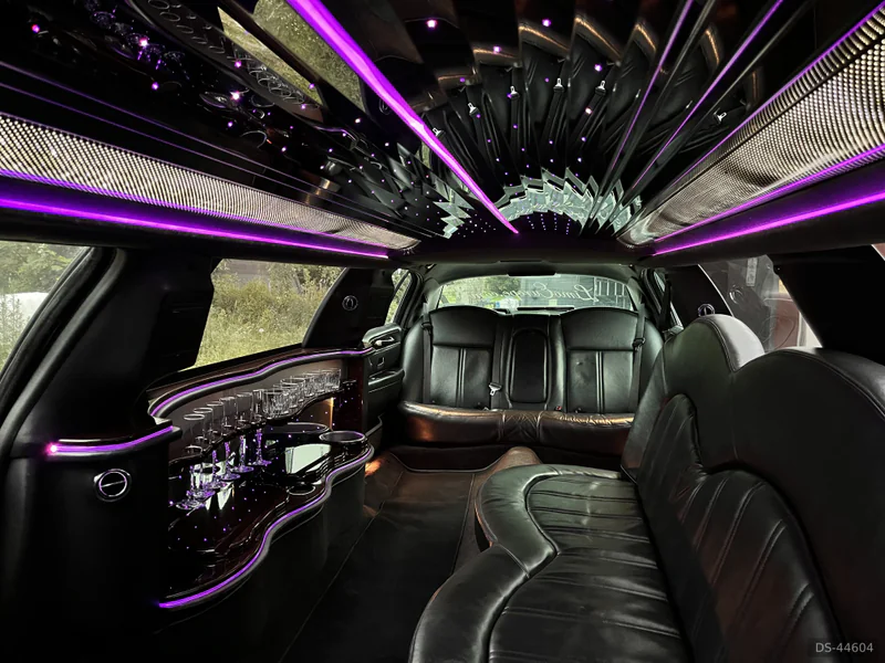 2012 Lincoln Super Streecht Limousin in Kvicksund 2