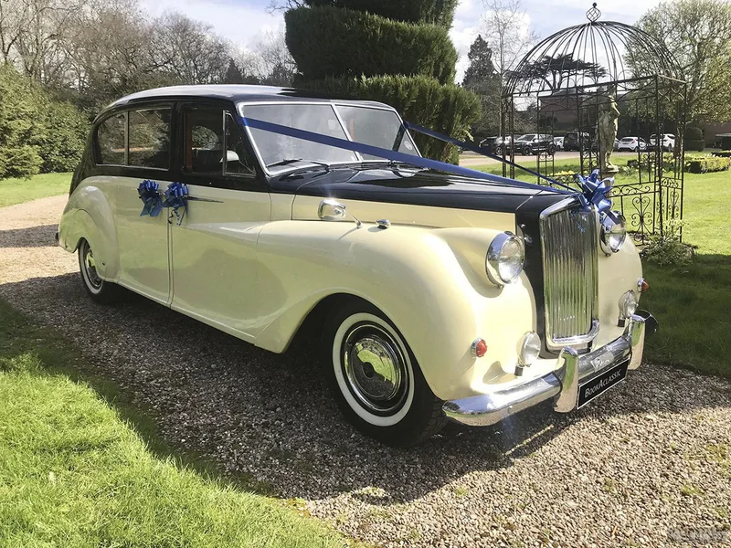 1961 Austin Princess A135 in South Yorkshire 9