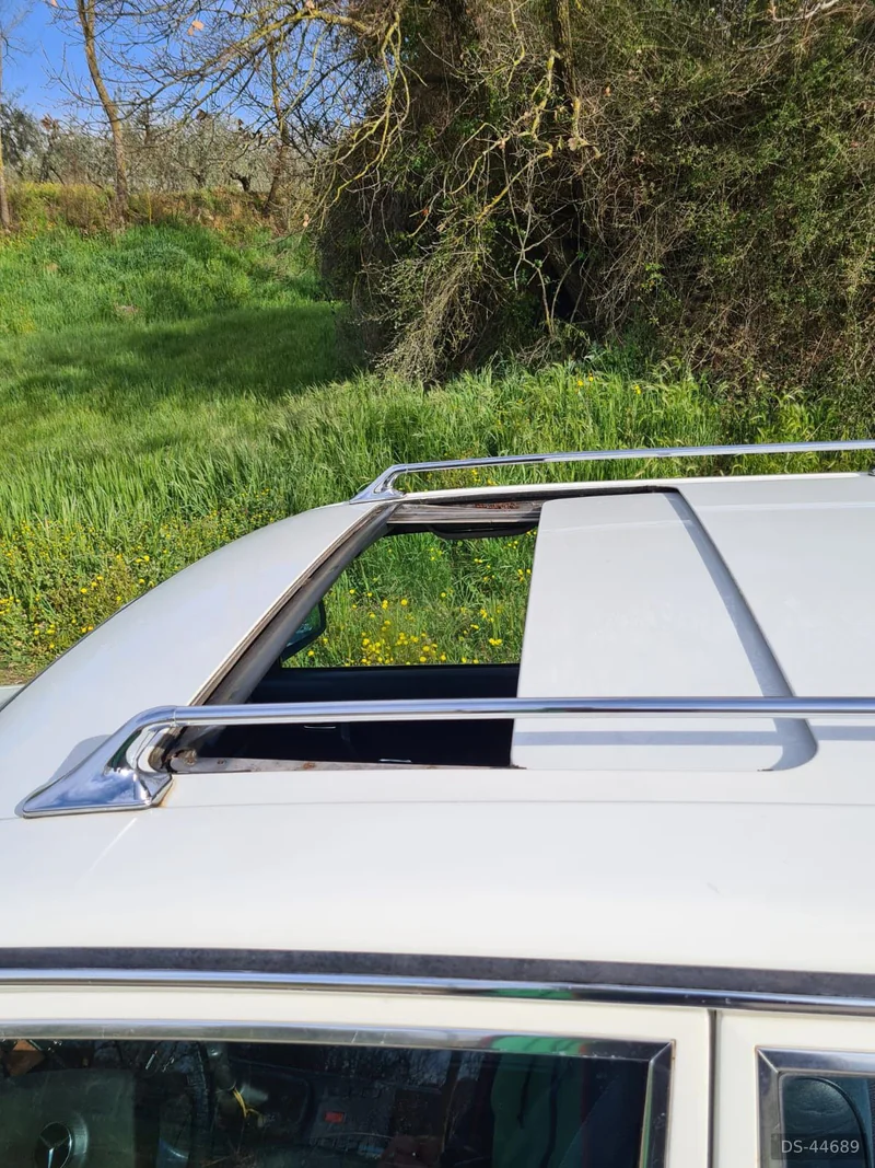 1982 Mercedes-Benz 240 Ttd in Arezzo 4