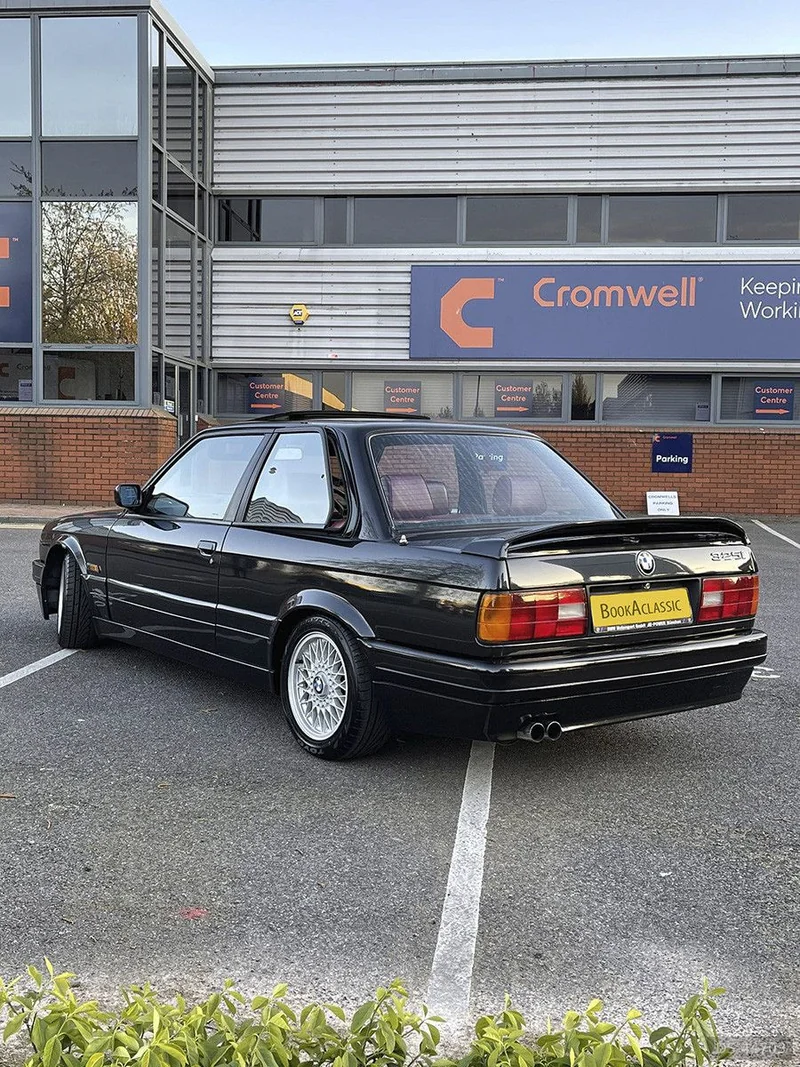 1989 BMW 325i E30 in Rugby 4