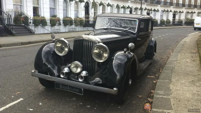 1935 Bentley 1934 Derby in London