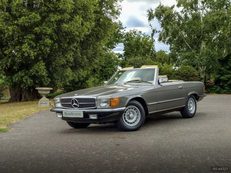 1984 Mercedes-Benz 500SL in London 7