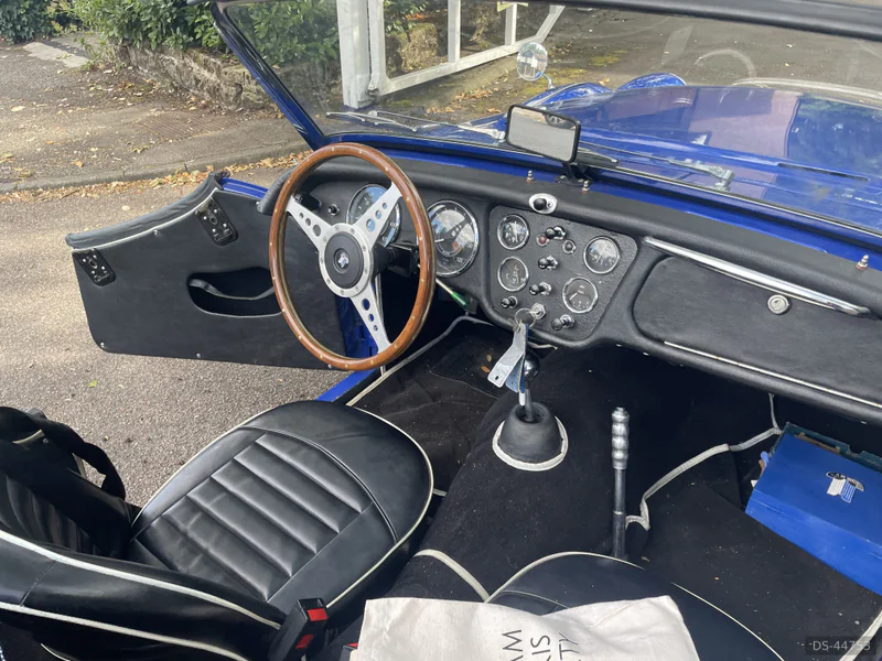 1960 Triumph Tr3 in London 5