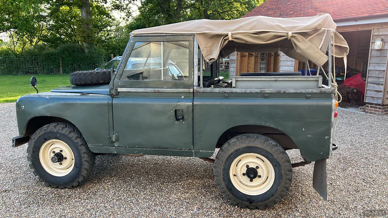 1961 Land Rover Series II in Rattlesden 4