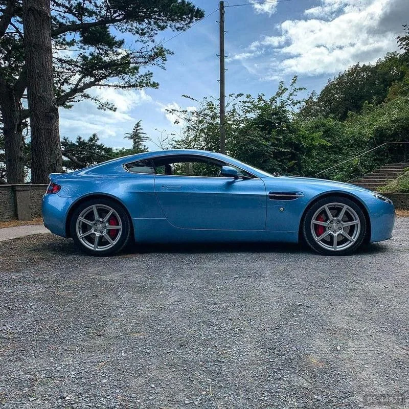 2007 Aston Martin Vantage in Ebbw Vale 5