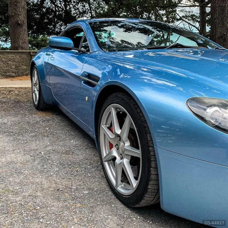 2007 Aston Martin Vantage in Ebbw Vale 9