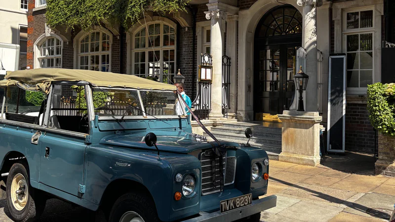 1983 Land Rover Series 3 in London 4