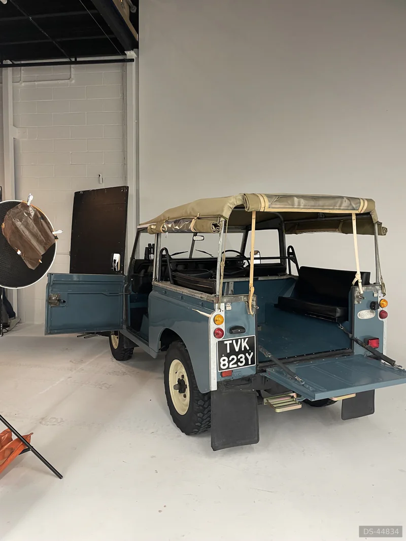 1983 Land Rover Series 3 in London 9