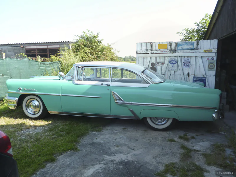 1955 Mercury Montclair in Jouy Le Chatel