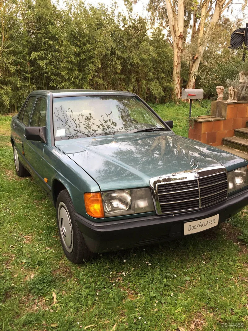 1988 Mercedes-Benz 190 E W 201 in Roma 2