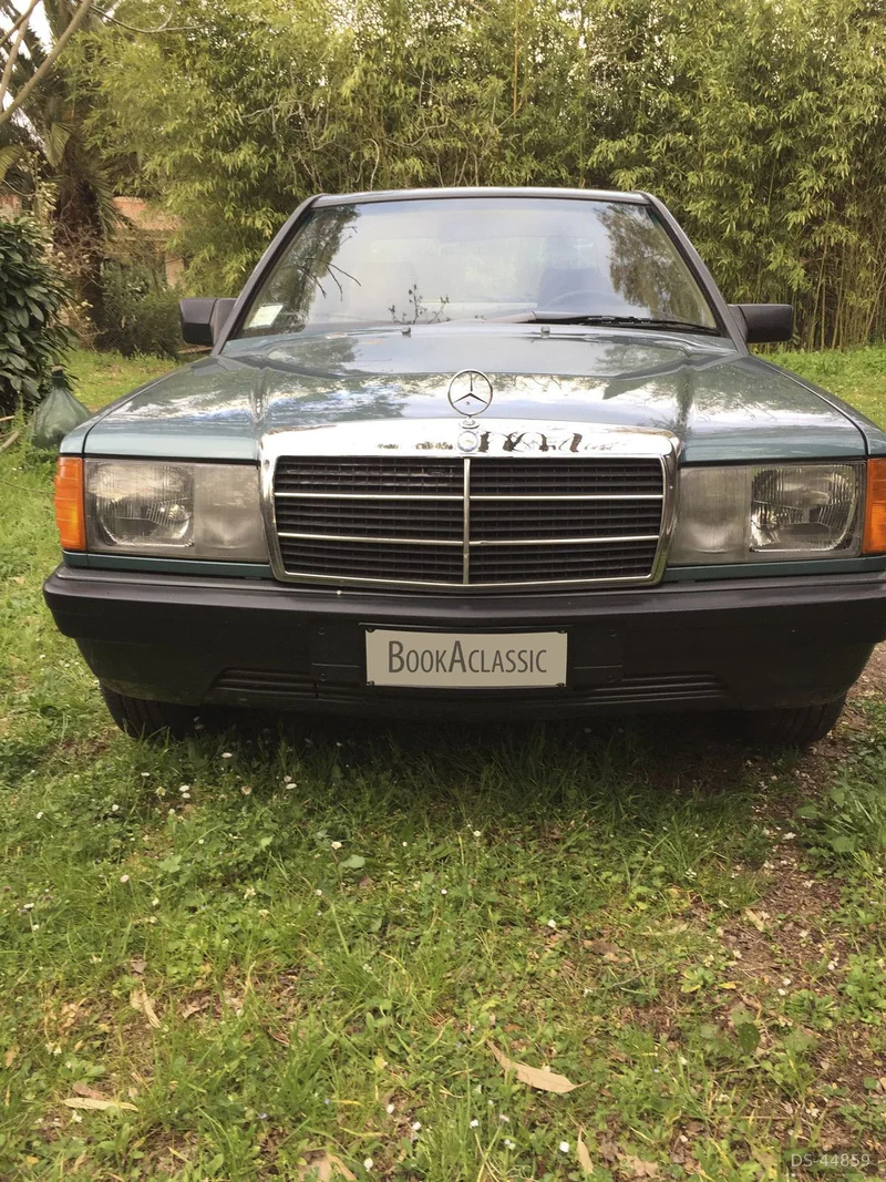 1988 Mercedes-Benz 190 E W 201 in Roma 3