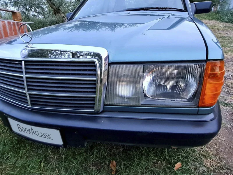 1988 Mercedes-Benz 190 E W 201 in Roma 4