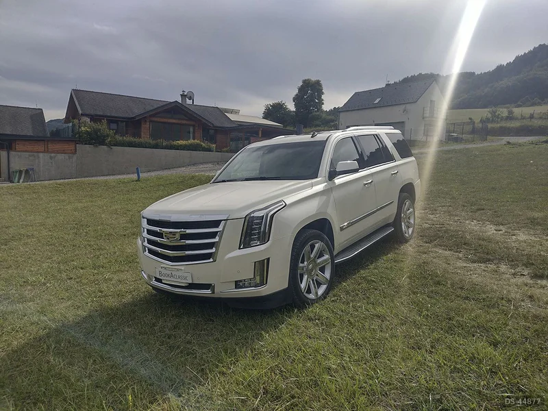 2015 Cadillac Escalade in žilina 5