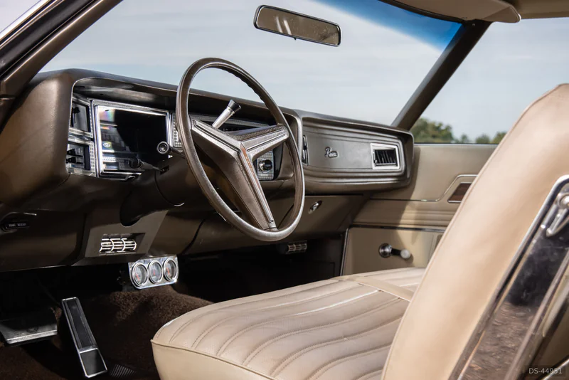 1972 Buick Riviera in Cranleigh 5