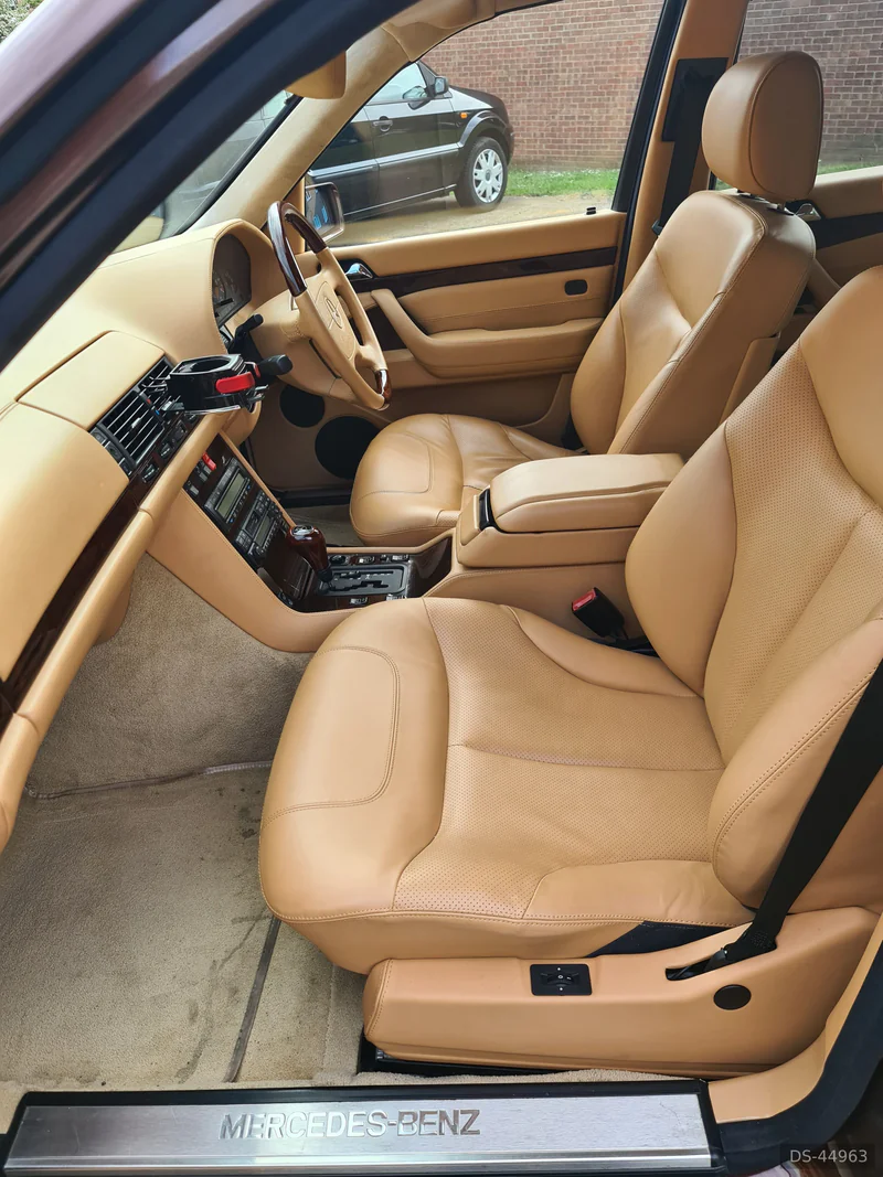 1998 Mercedes-Benz S Class in London 2