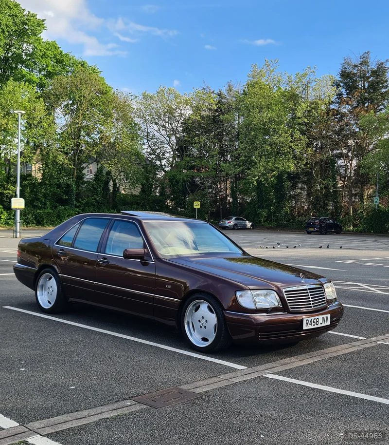 1998 Mercedes-Benz S Class in London 4