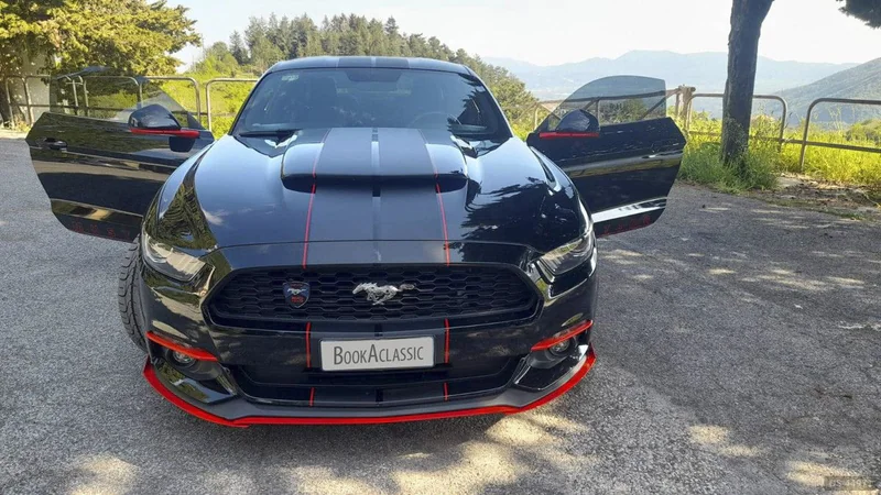 2016 Ford Mustang in Roma 4