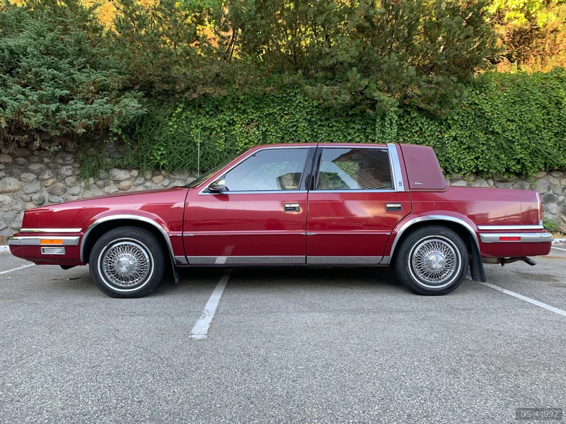 1988 Chrysler New Yorker Landau in Vancouver 2