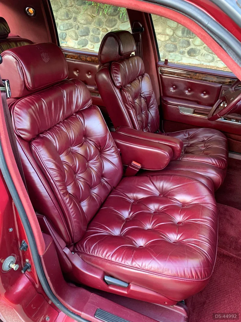 1988 Chrysler New Yorker Landau in Vancouver 1