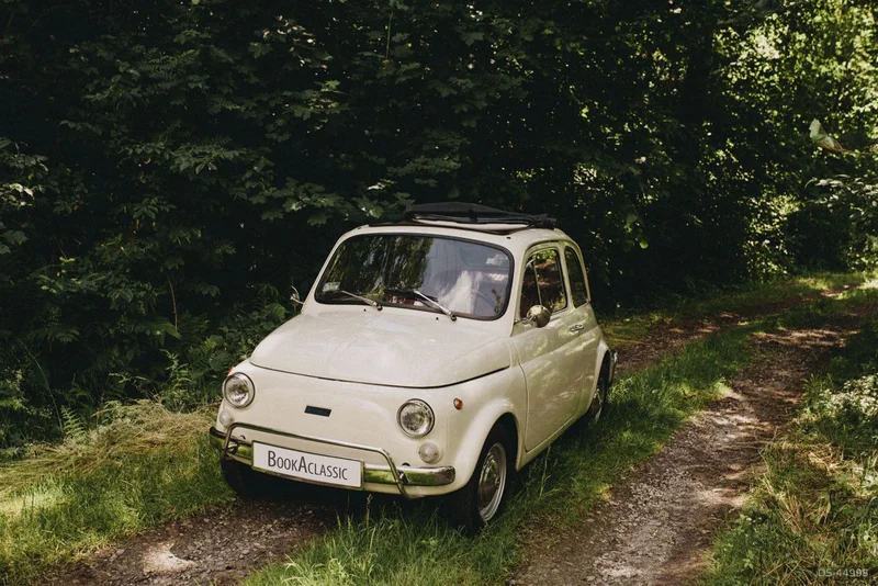 1971 Fiat 500 L in Kraków 4