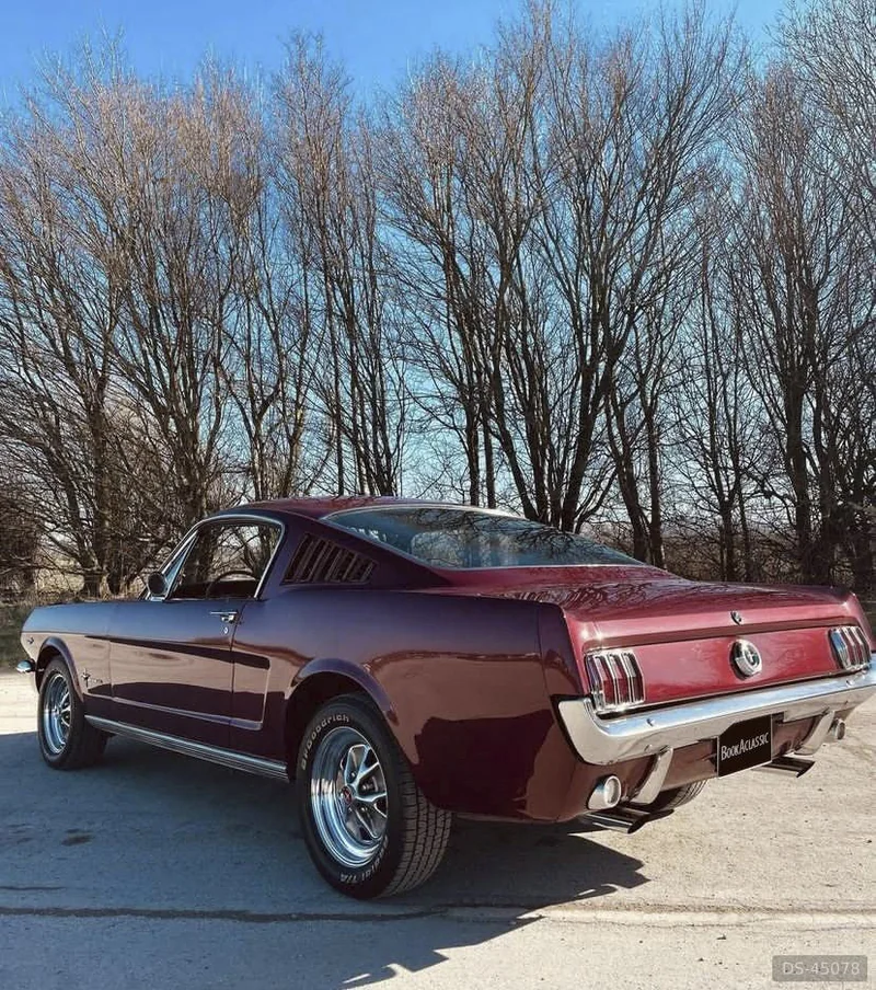 1965 Ford Mustang in Stoke-on-Trent 9