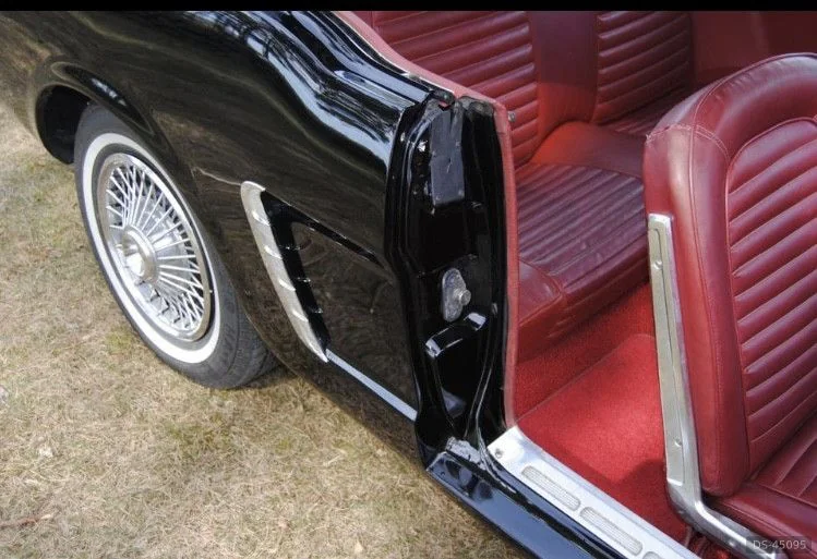 1964 Ford Mustang in Oslo 8