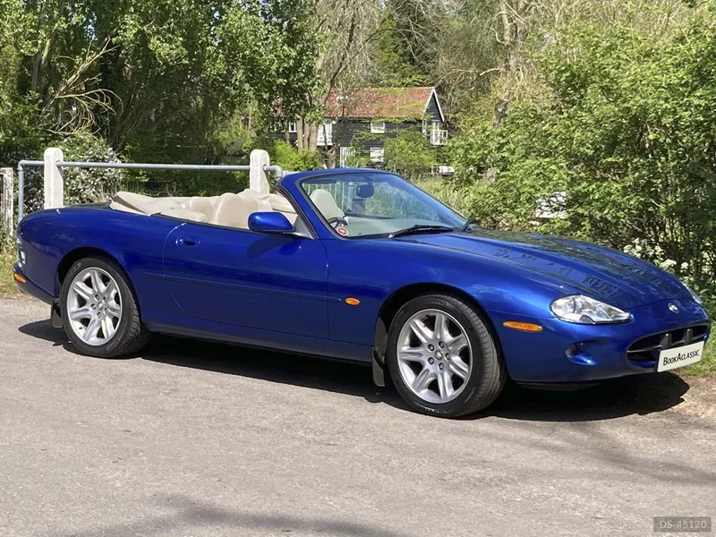 1998 Jaguar Xk8 in Great Yarmouth
