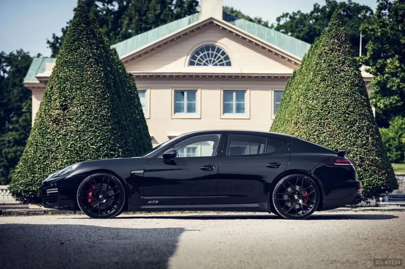 2015 Porsche Panamera Gts in Göteborg 2