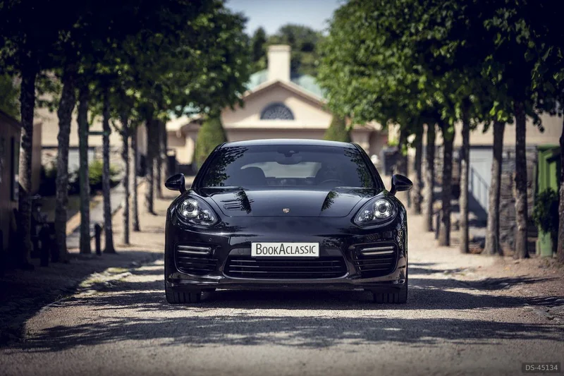 2015 Porsche Panamera Gts in Göteborg 3
