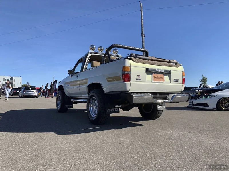 1986 Toyota 4runner in Brampton 3