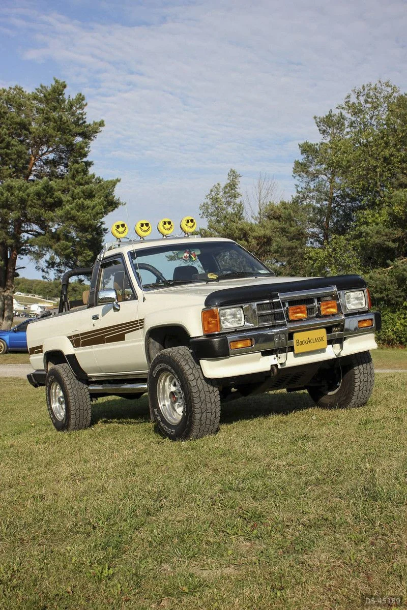 1986 Toyota 4runner in Brampton 2