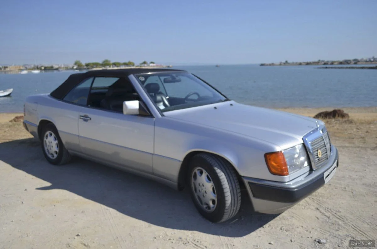 1993 Mercedes-Benz W124 Cabrio