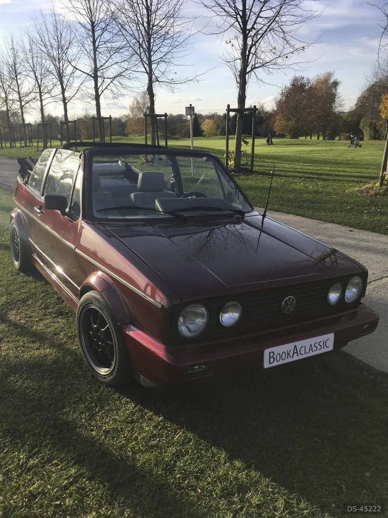 1990 Volkswagen Golf Mk1 in Rèves 3
