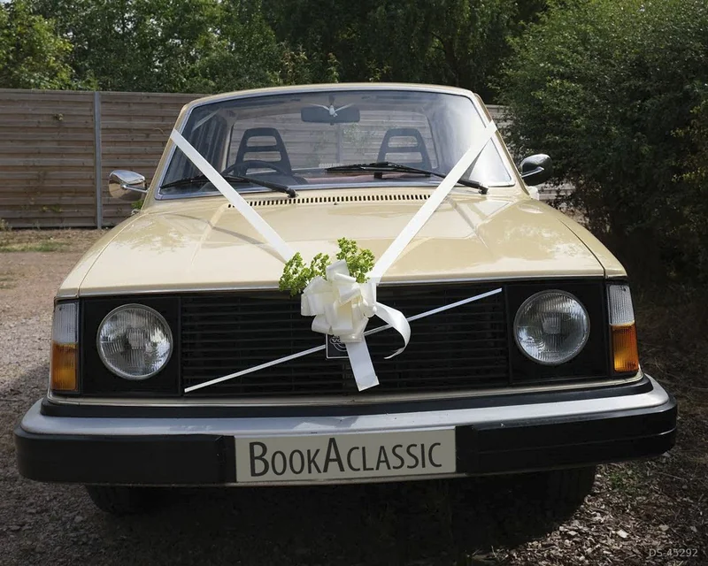 1976 Volvo 244 Dl in Loughborough 5