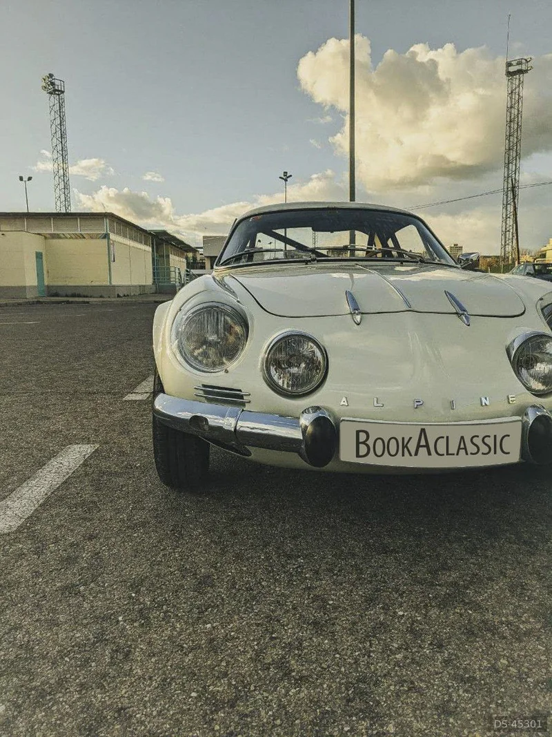 1975 Renault A110 in Madrid 4