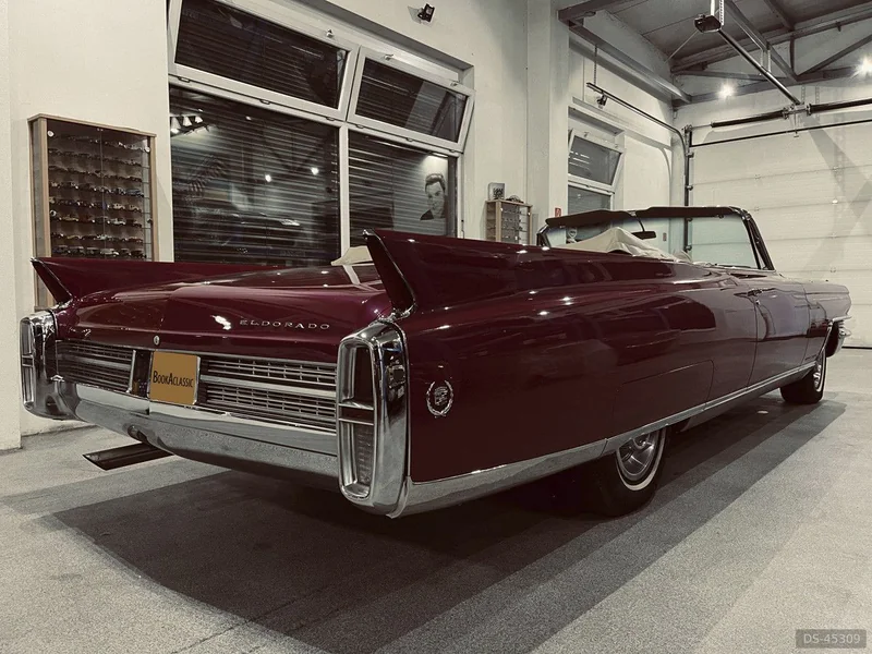 1963 Cadillac Eldorado Biarritz in Holíč 3