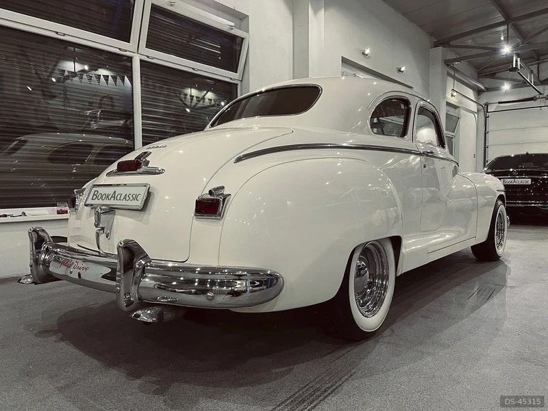 1948 Dodge Custom Club Coupe in Holíč 2